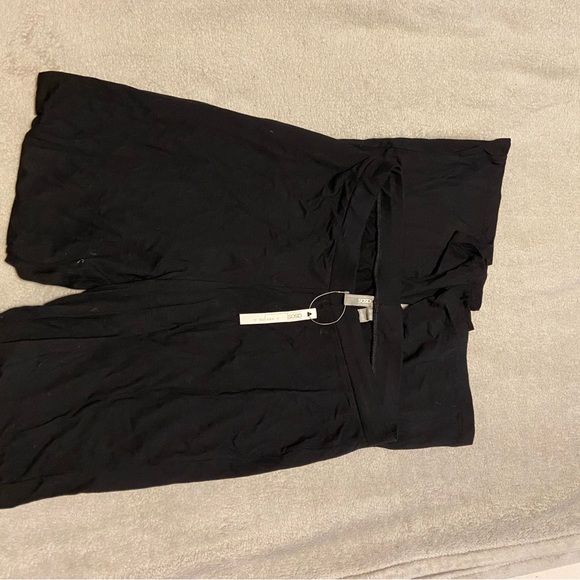 NWT ASOS bell bottom stretchy pants - Picture 5 of 5